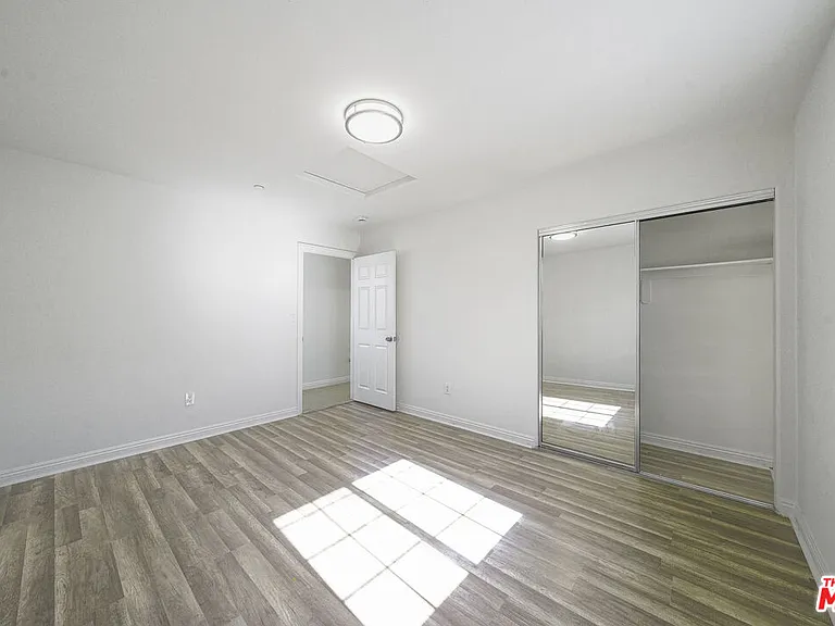 10952 Wilmington Ave #10952 — Photo 7
