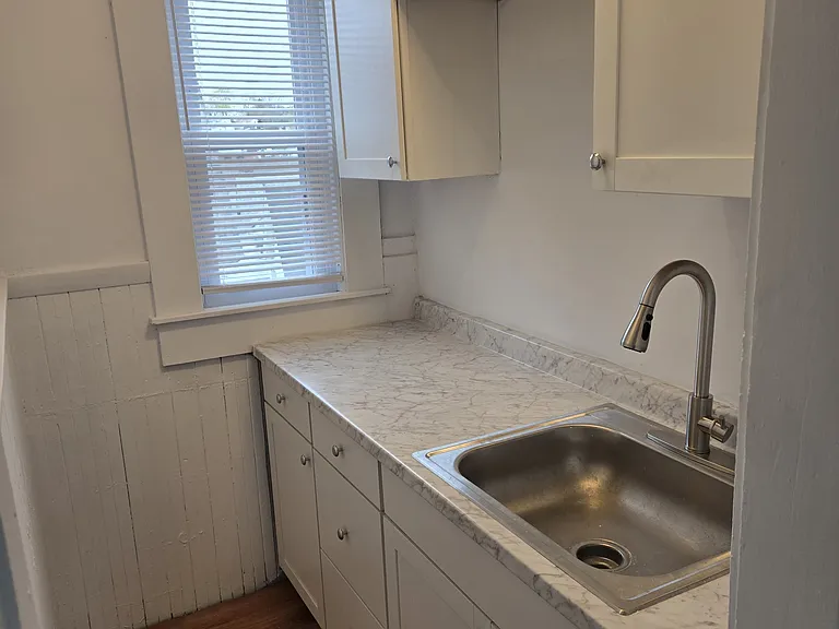397-399 Chelmsford St #3 — Photo 6