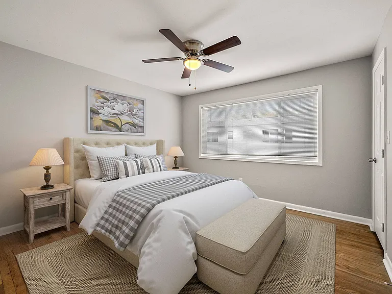 Balfour Chastain — Photo 10