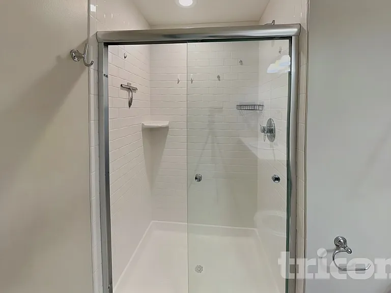 1341 Meadow Ln — Photo 15