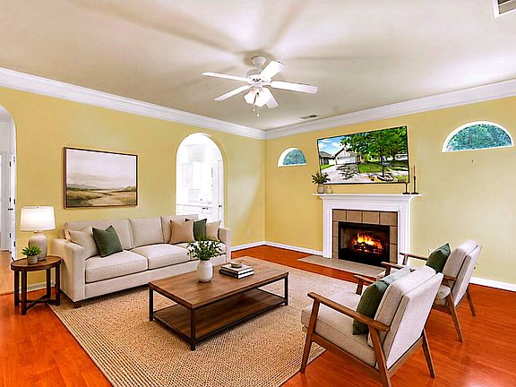 3rd image of 5051 Cantebury Ct