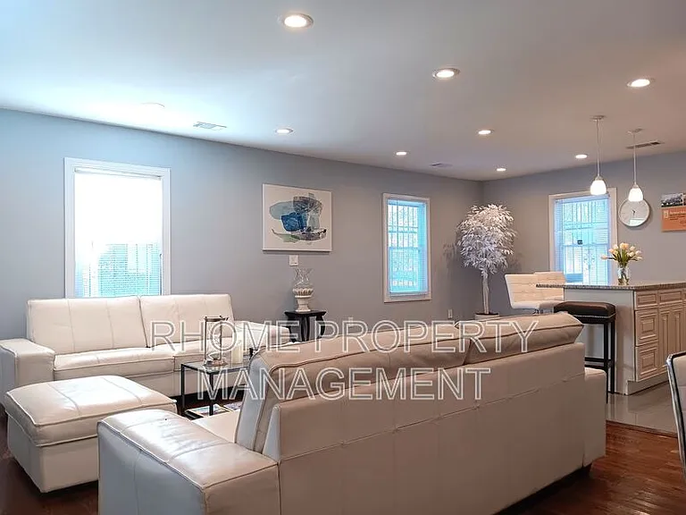 1711 Candler Rd — Photo 23