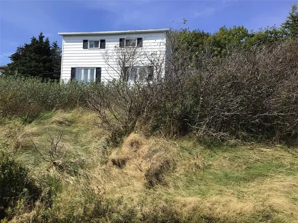 26 Depot Road, Long Harbour, NL A0B2J0