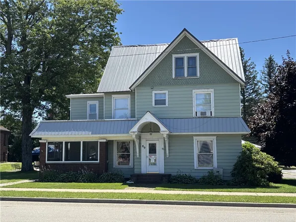 80 Greeves St, Kane, PA 16735