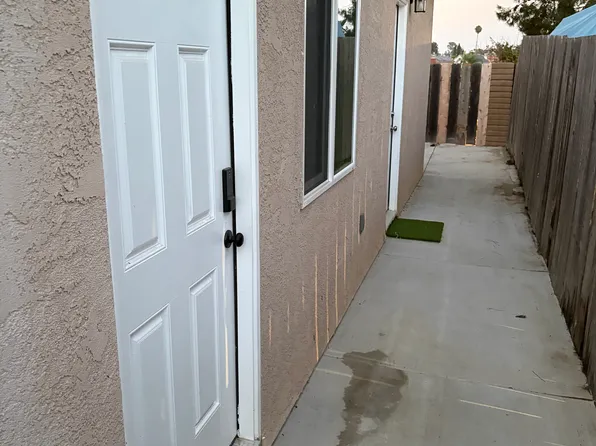 10995 Worthing Ave #B, San Diego, CA 92126