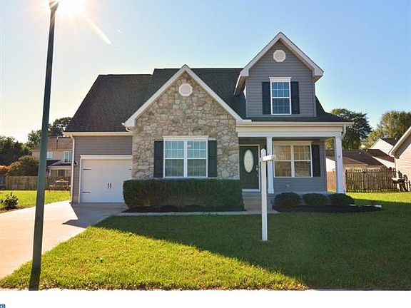 2nd image of 112 Belle Ayre Dr