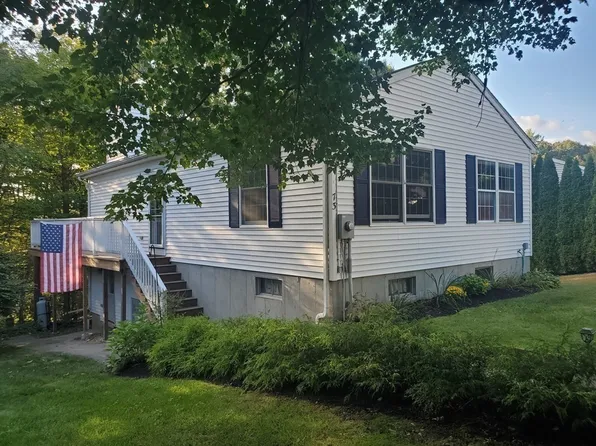 73 Eagle Dr, Douglas, MA 01516