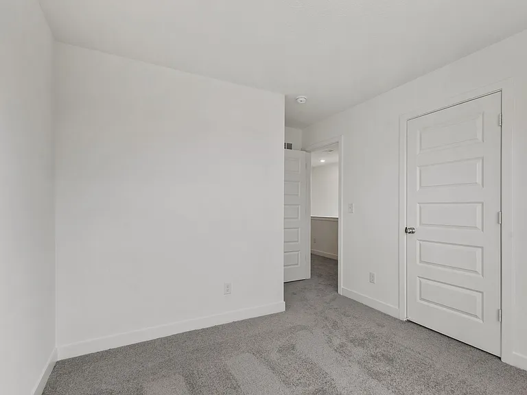 2789 Herndon Ln — Photo 8