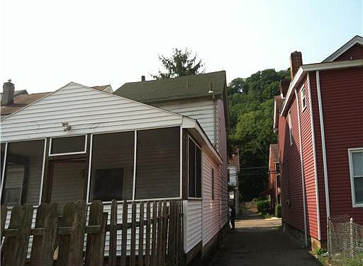 2nd image of 92 Dewey St