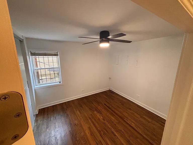 1907 W Race Ave #G — Photo 15