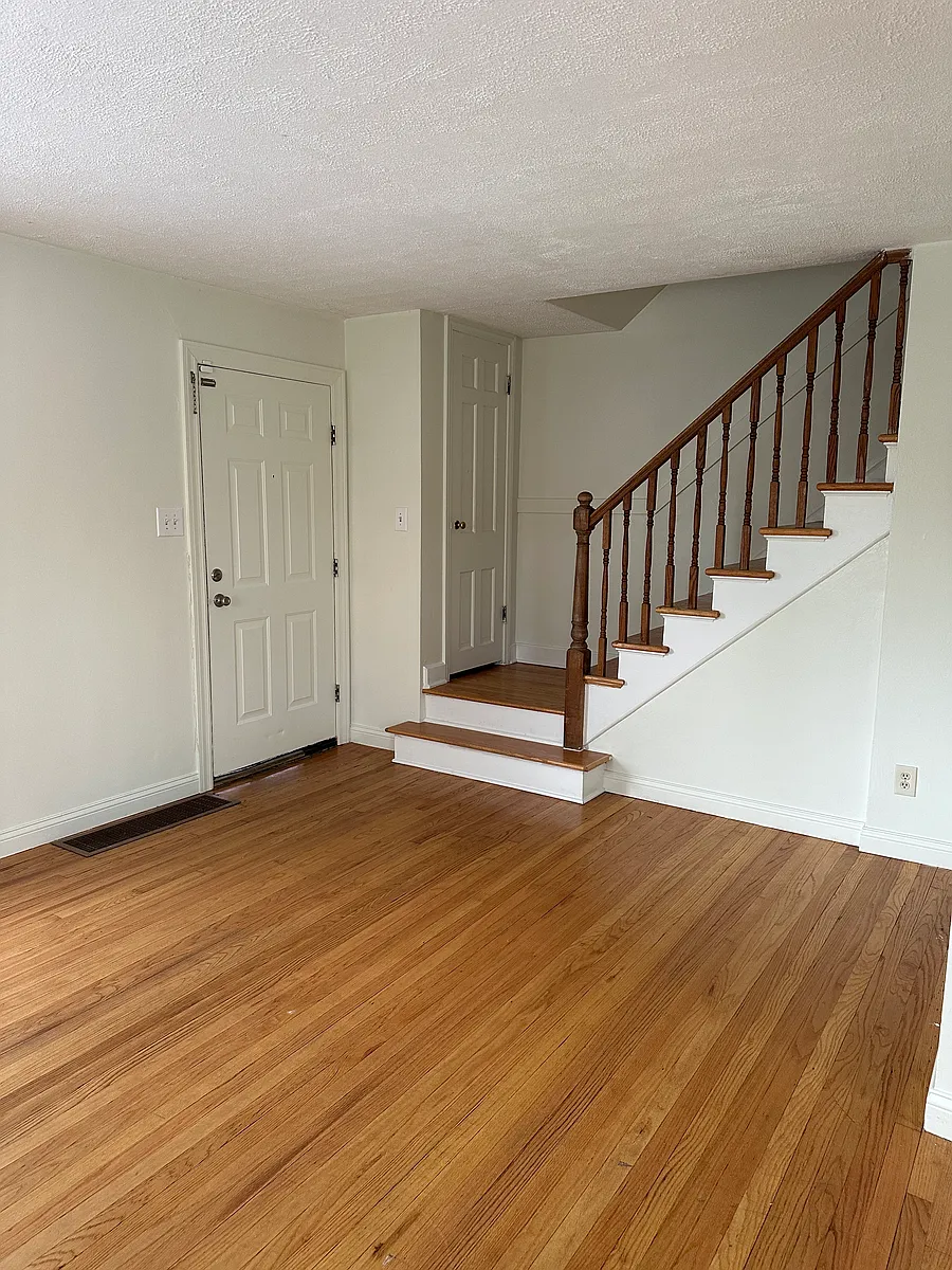 Building Photo - 309 Belden Pl