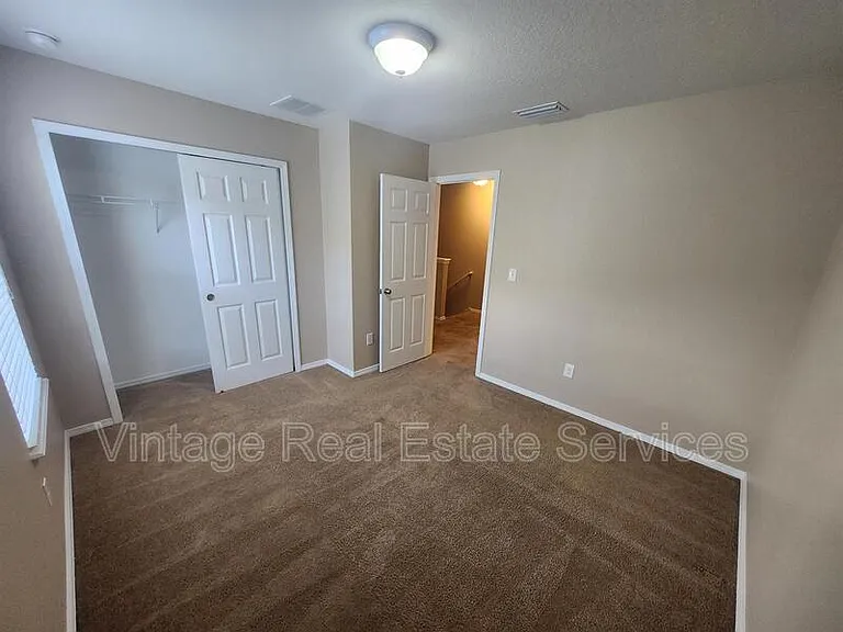 4721 Chatterton Way — Photo 13