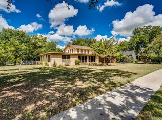 108 S 4th St, Grandview, TX 76050