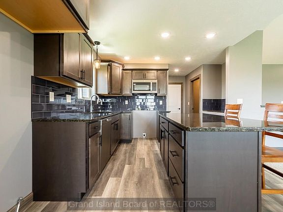 5th image of 1419 Sagewood Ave