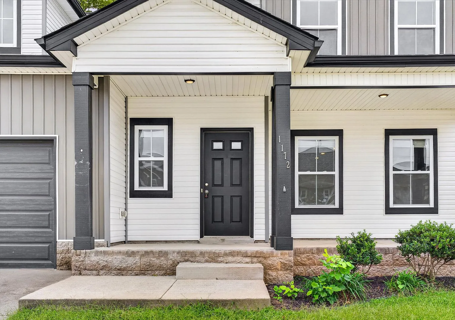 Pet Friendly Four Bedroom! — Photo 4