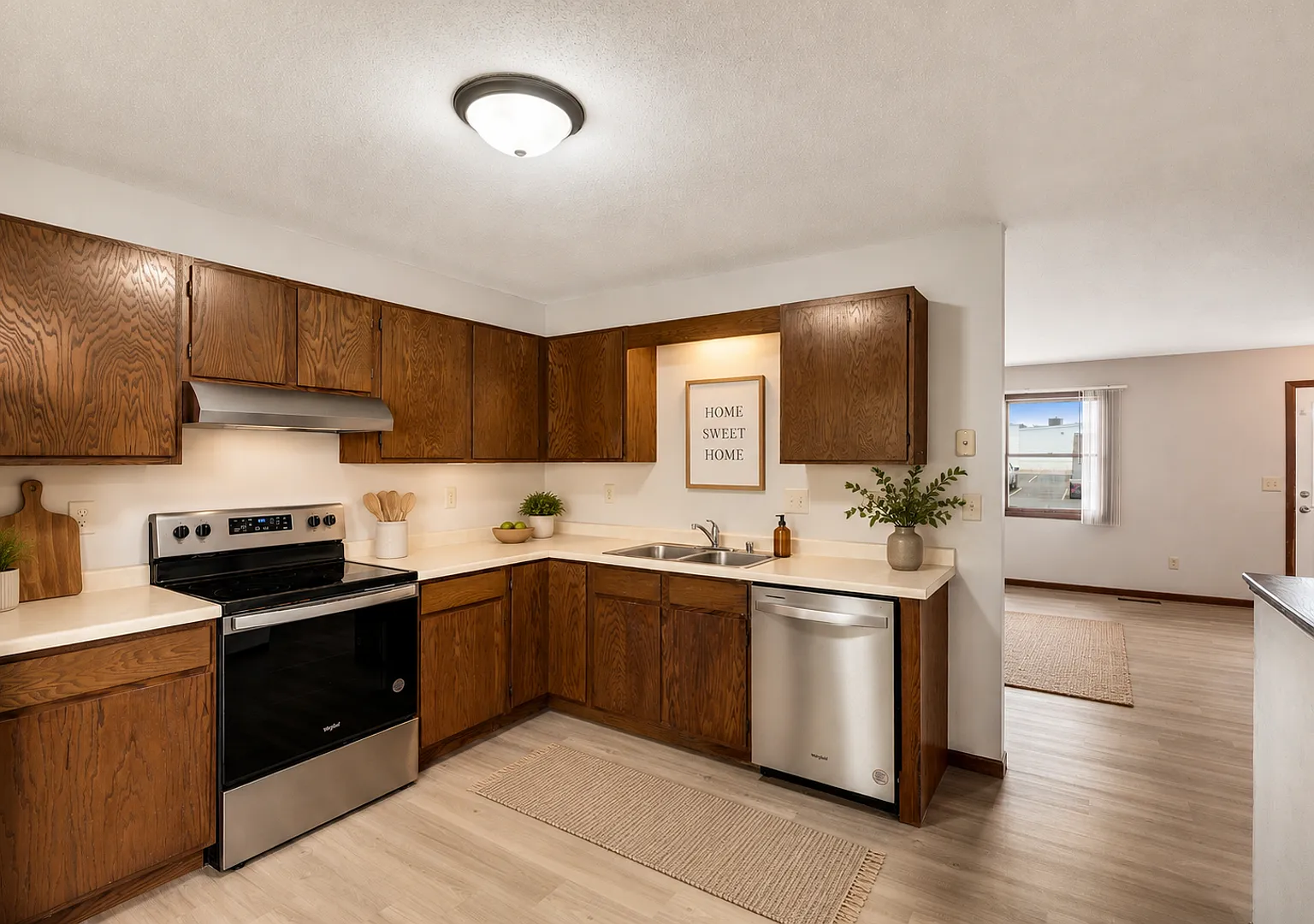 1225-1233 Branding Iron Rd — Photo 2