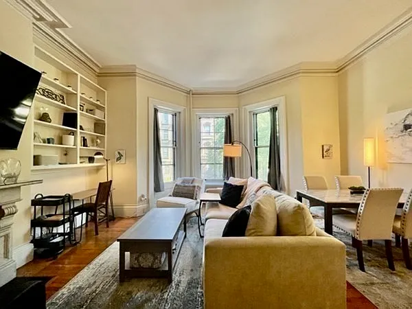 247 Beacon St #6 — Photo 1