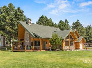 135 Par Dr, Cascade, ID 83611