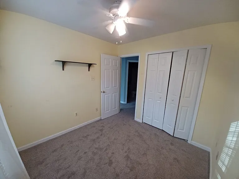 8028 Green Valley Ln — Photo 18