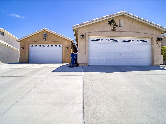3rd image of 3462 Sunlamp Drive
