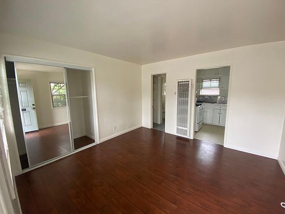 Spacious studio with good size kitchen and storage spaces.