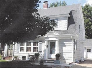 1179 S Roanoke Ave, Springfield, MO 65807