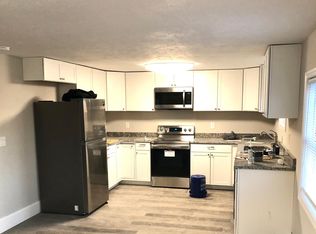 101 W Pulaski St, Williamsville, IL 62693