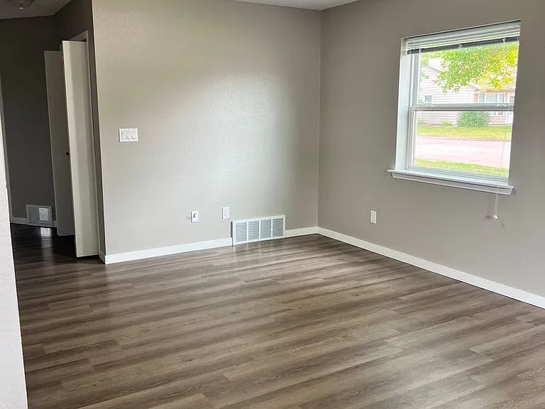 510-520 Morgan Ln #515 — Photo 32