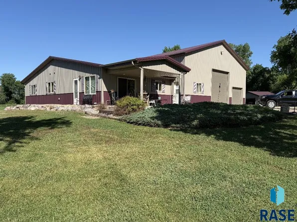 23119 459th Ave, Wentworth, SD 57075