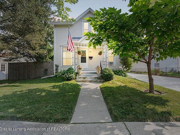 2nd image of 407 W Baldwin St