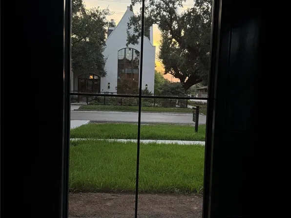 1140 Waverly St, Houston, TX 77008