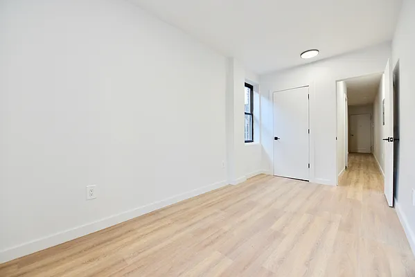 Rented by Nolita Group | media 7