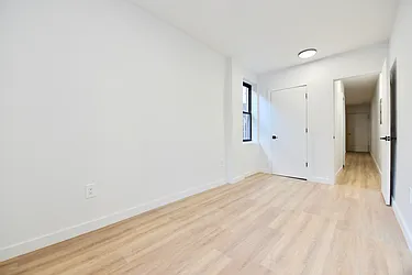 Rented by Nolita Group