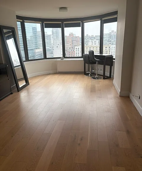 330 E 38th St #19O — Photo 7
