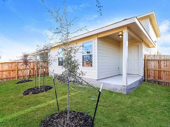 5th image of 10471 Clearwater Way