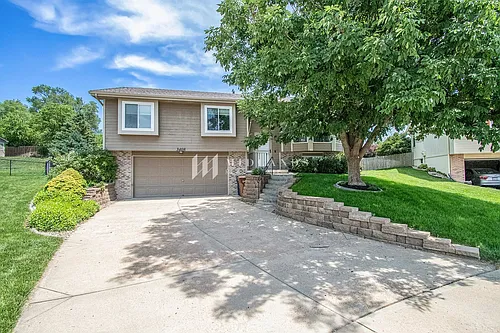 3408 Sheridan Cir Photo 1