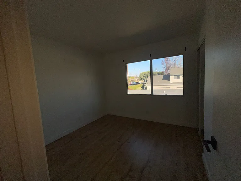 795 Archwood Ave #795 — Photo 11