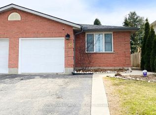 29 Oak Ave #B, Brant, ON N3L 3C6