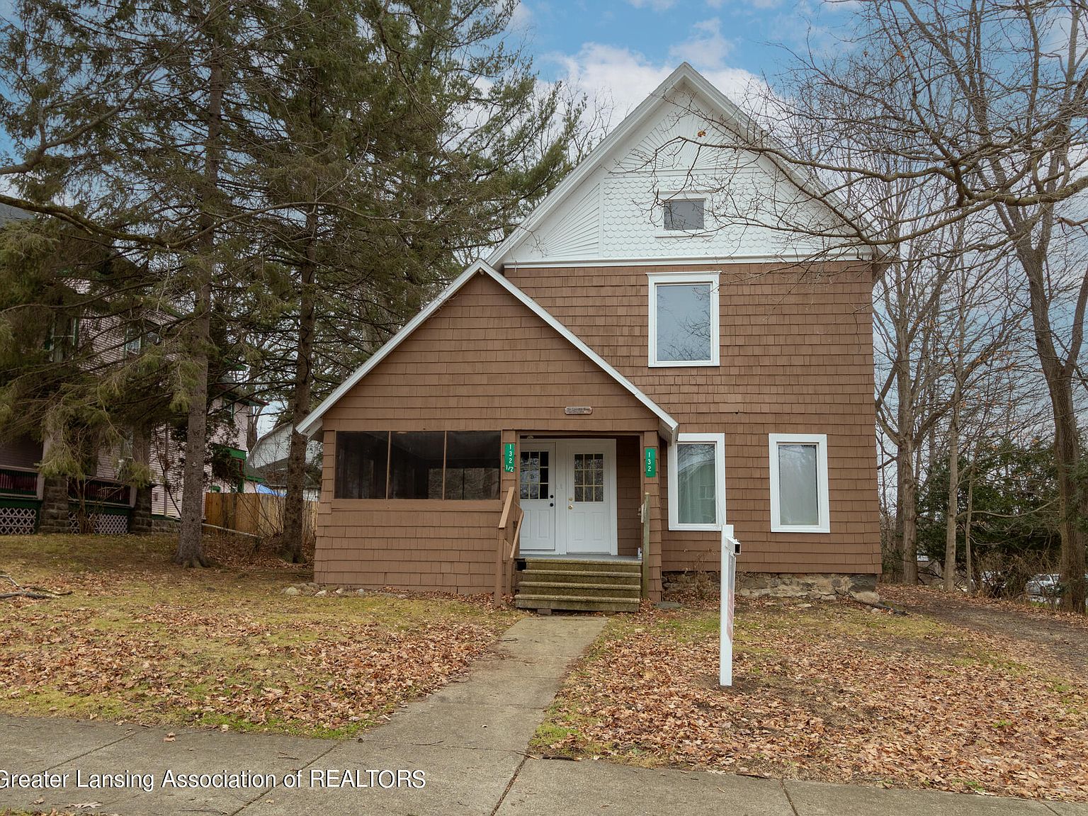 132 S Main St, Olivet, MI 49076 Zillow