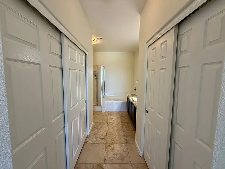 704 Peachy Canyon Cir #202 — Photo 27