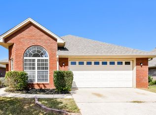 2067 Edgewood Dr, Moody, AL 35004