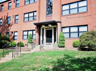 7553 Buckingham Dr APT 1A, Saint Louis, MO 63105