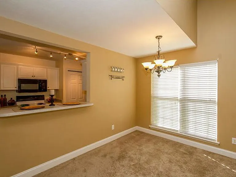 227 Caldwell Cir — Photo 11