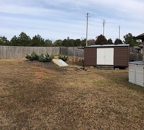 2nd image of 6500 Julia Pearl Ln
