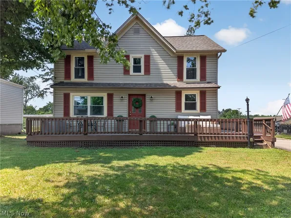 14390 N Cheshire St, Burton, OH 44021
