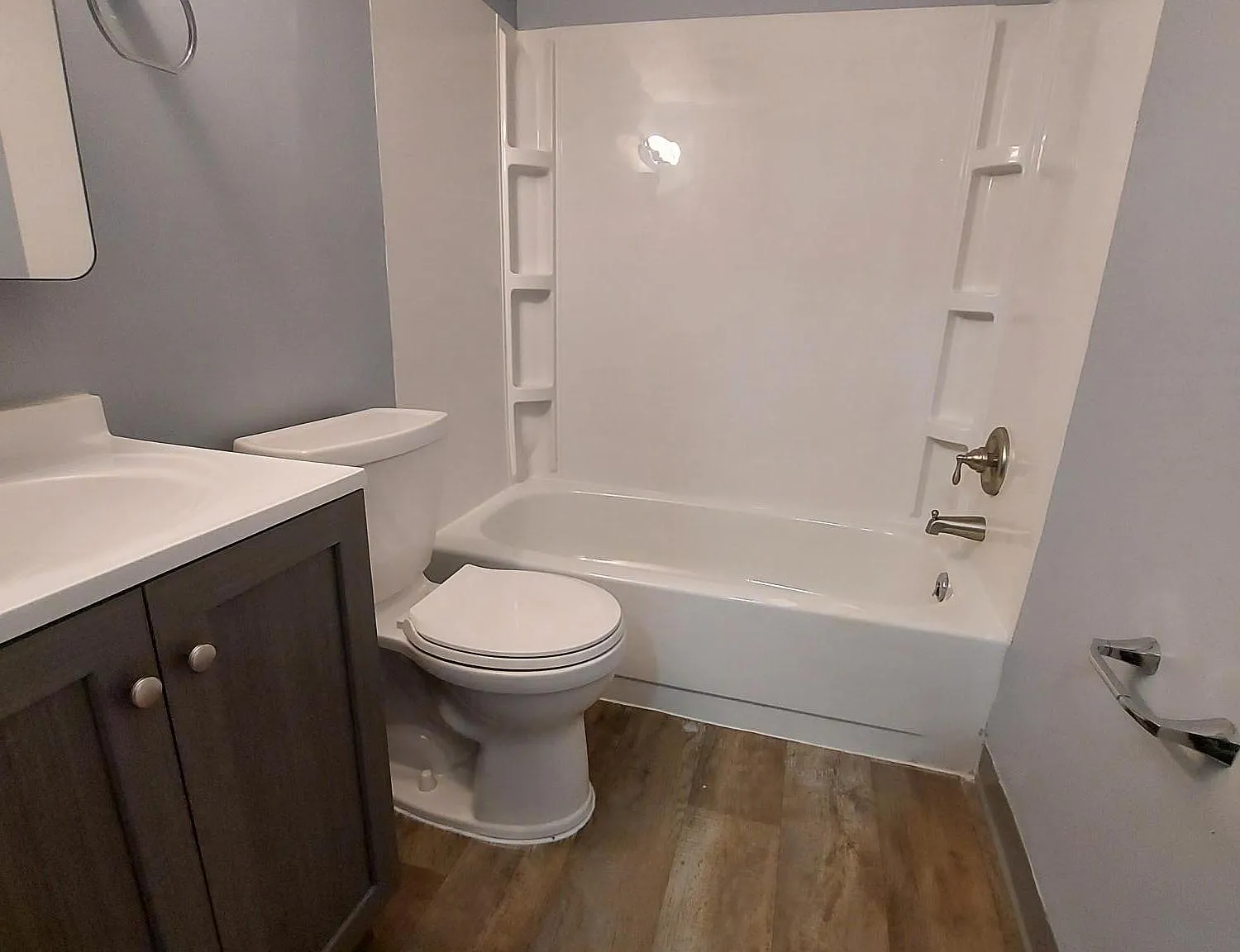 2 bed, 1.5 bath, $1,200 — Photo 4