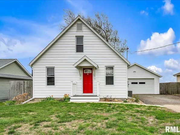 212 Robert St, East Peoria, IL 61611