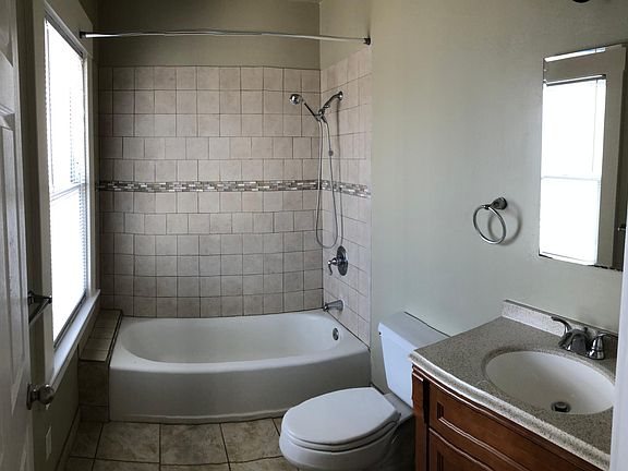 5th image of 2621 G St
