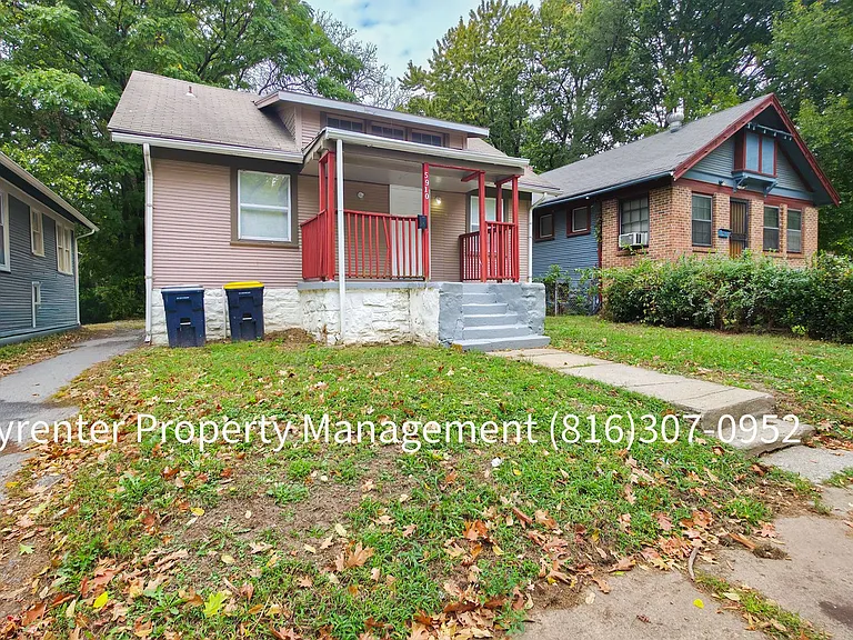 5910 Park Ave — Photo 3