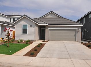 753 Cathedral Ct S, Madera, CA 93636